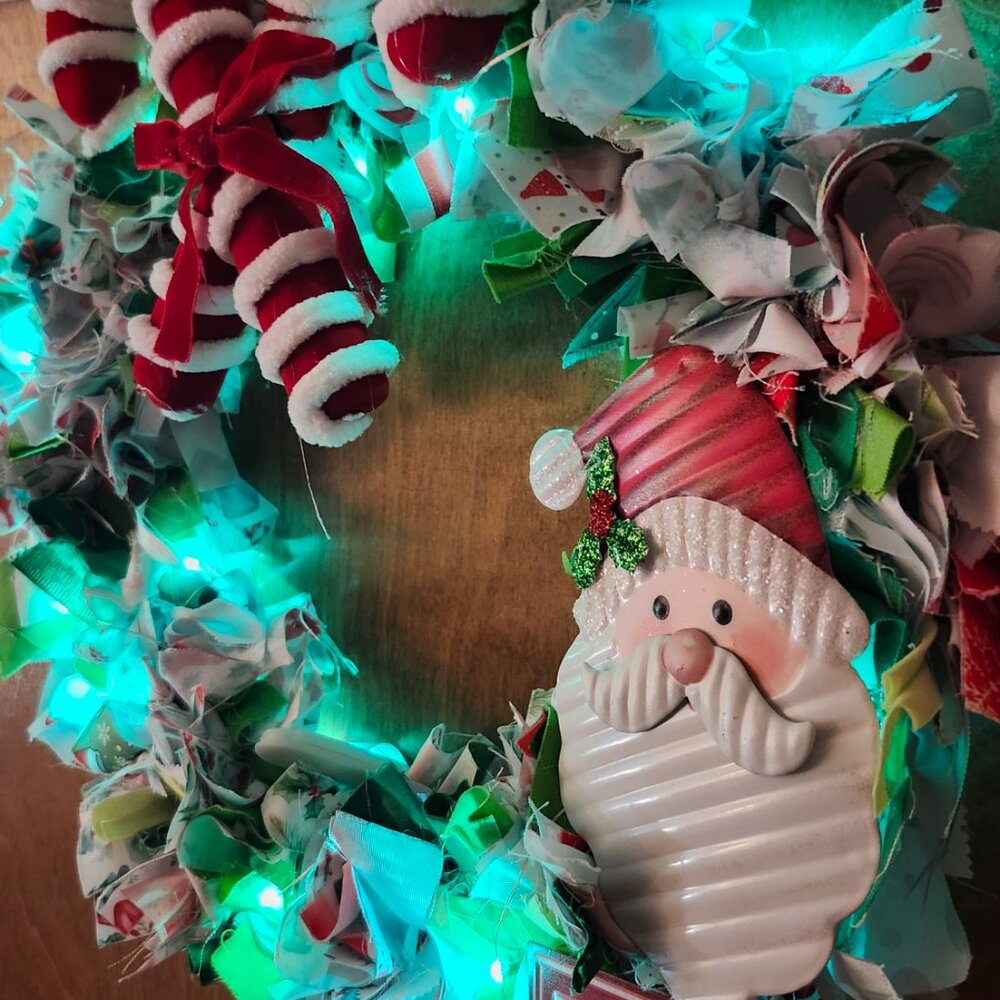 12" Christmas Rag Wreath Santa Face & Candy Canes with Green Lights - Picture 9 of 9